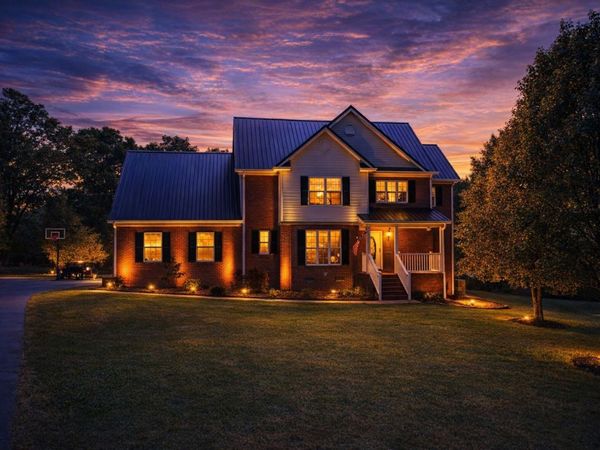 1109 Stonehenge Ct, Columbia, TN 38401