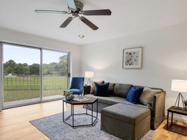 34 Hamilton Rd, Unit 210, Arlington, MA 02474