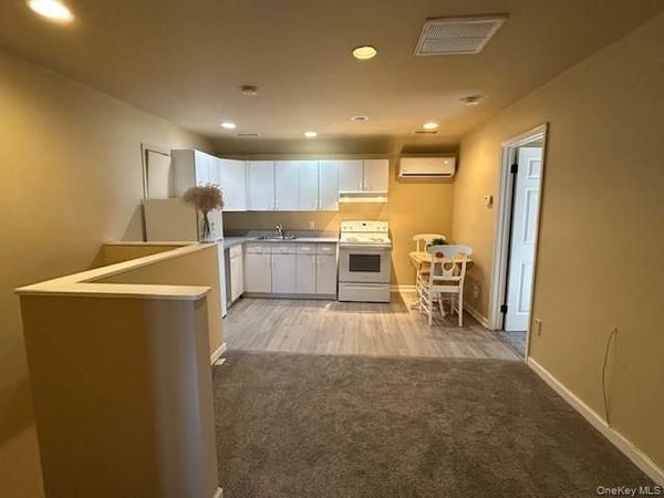 Head Of The Harbor, NY 11780