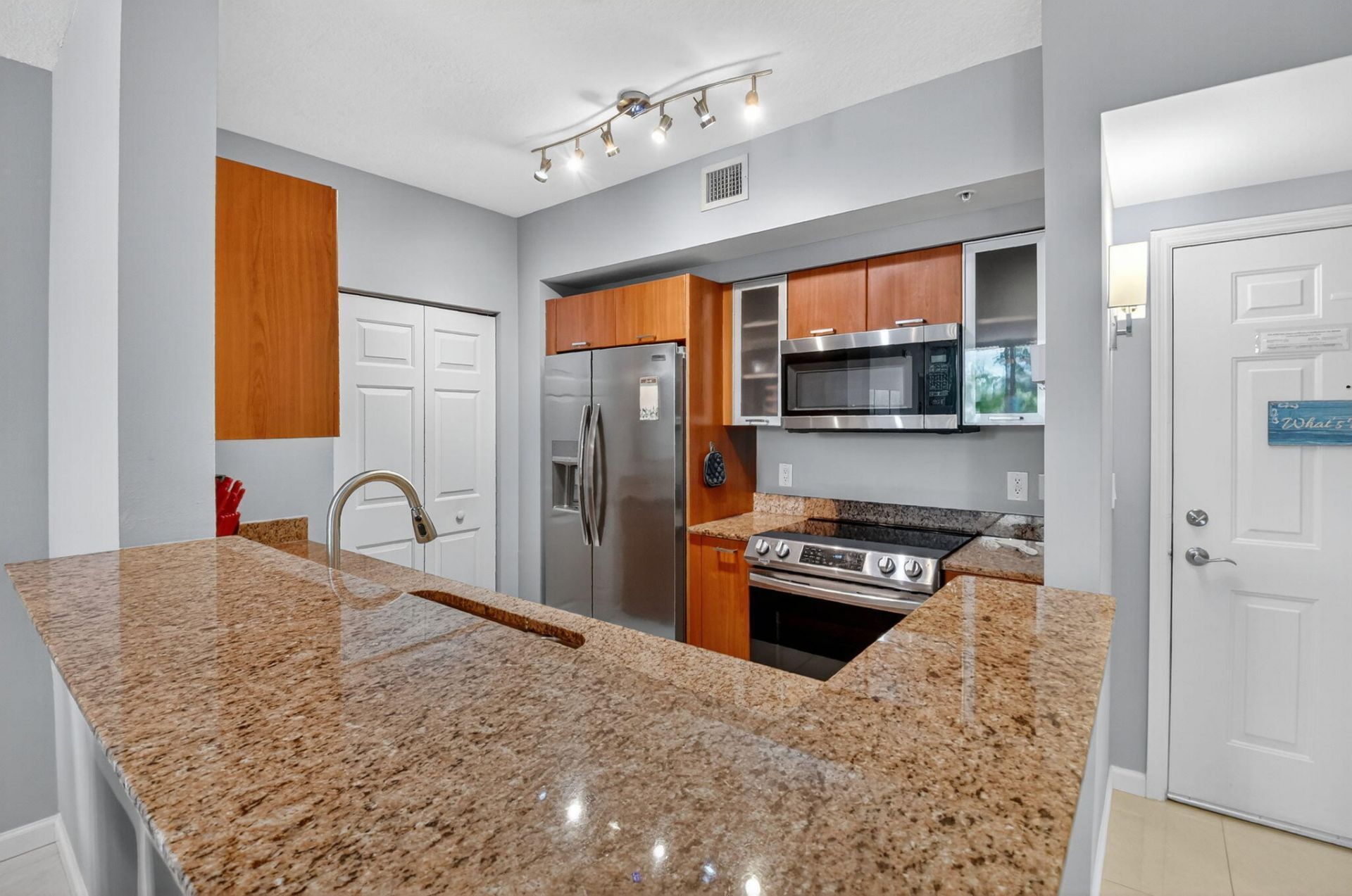 625 Casa Loma Boulevard, Unit 306, Boynton Beach, FL 33435 Photo