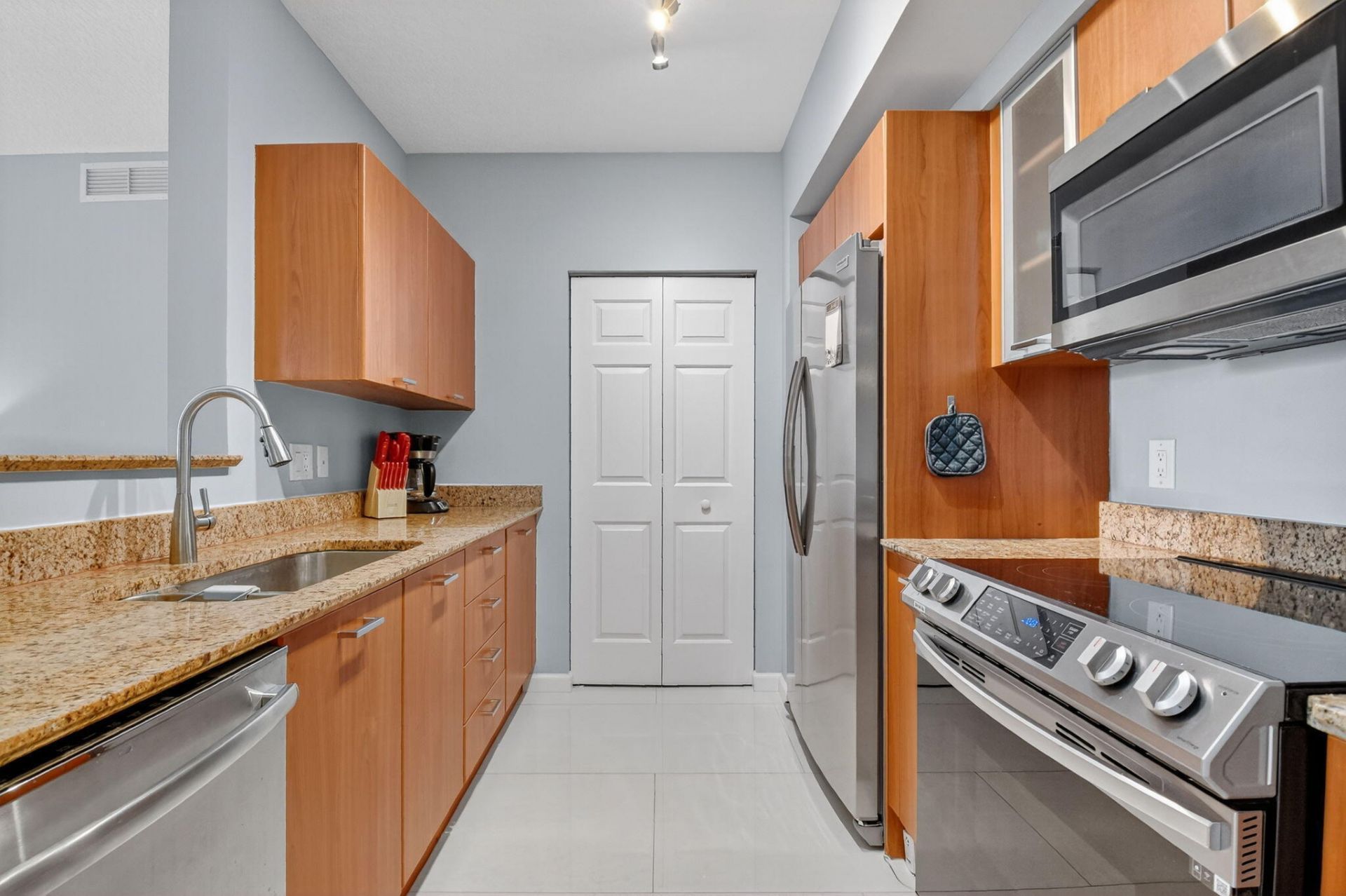 625 Casa Loma Boulevard, Unit 306, Boynton Beach, FL 33435 Photo