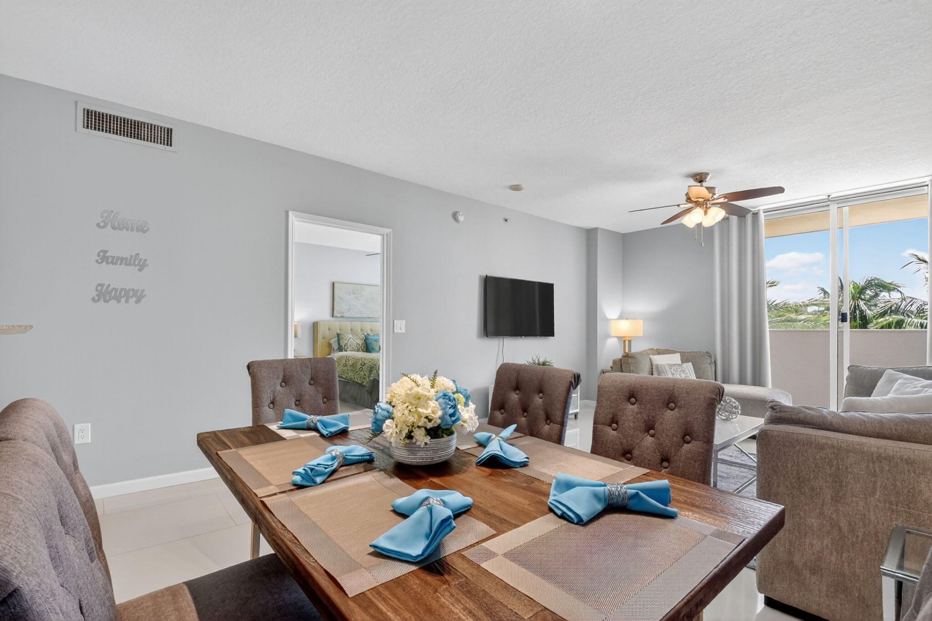 625 Casa Loma Boulevard, Unit 306, Boynton Beach, FL 33435 Photo