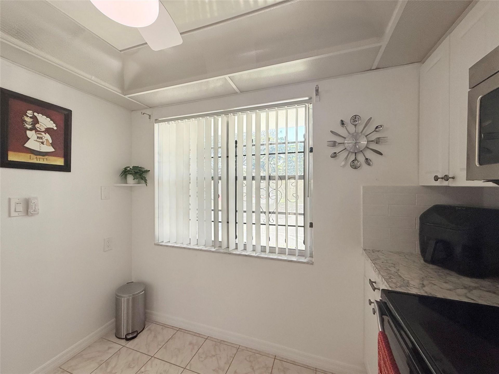 2901 NW 48th Avenue, Unit 163, Lauderdale Lakes, FL 33313 Photo