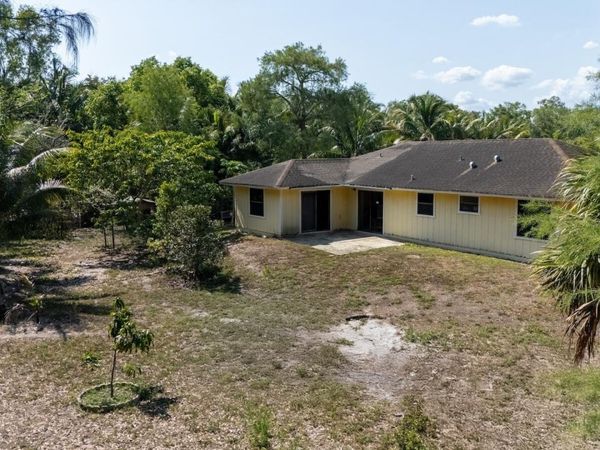 17254 32nd Lane N, The Acreage, FL 33470