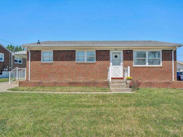 1313 Slemp ST , Salem, VA 24153