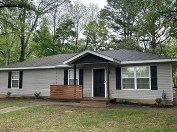 517 E Washington Avenue , Fayetteville, AR 72701