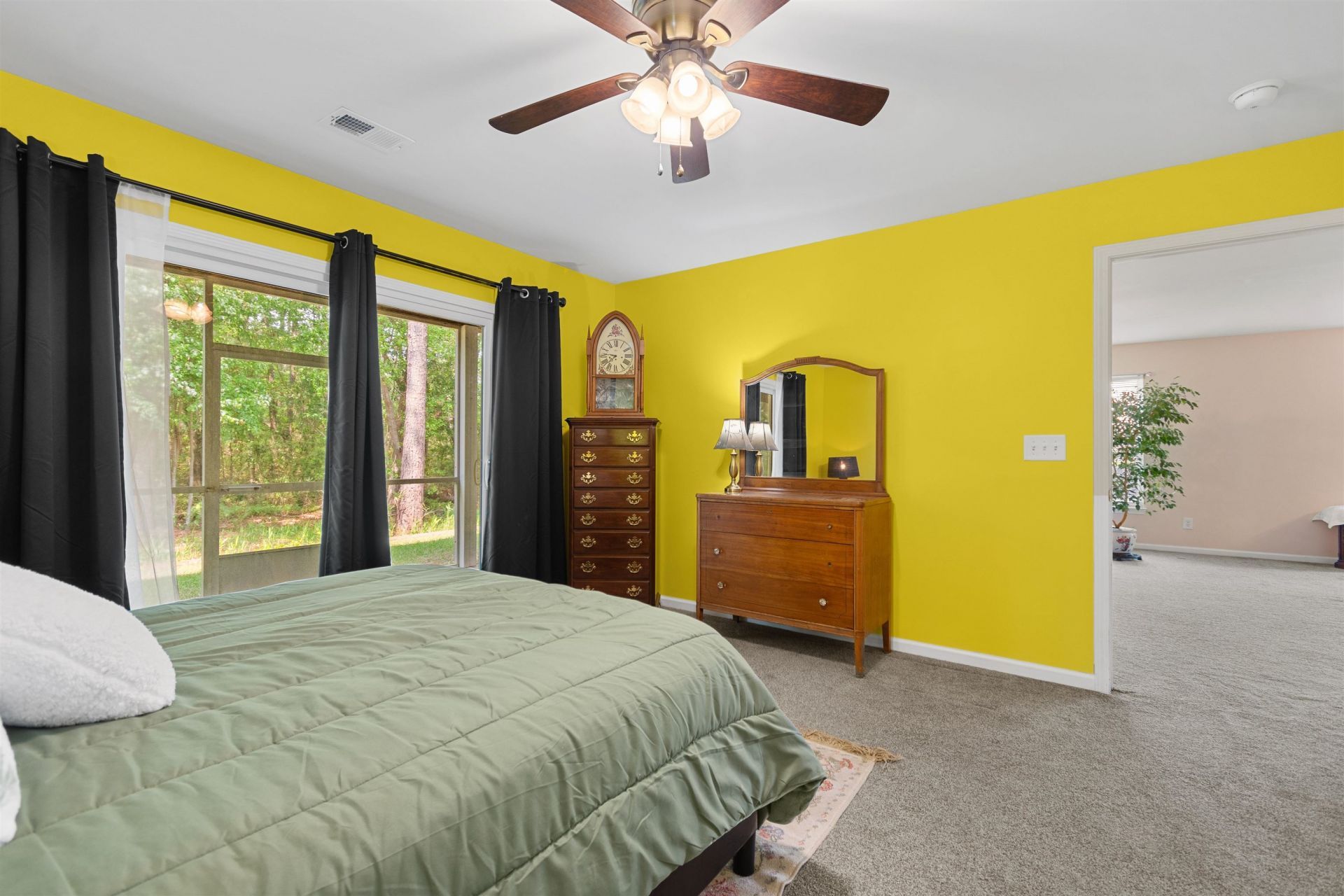 4846 Meadowsweet Dr. Photo 15