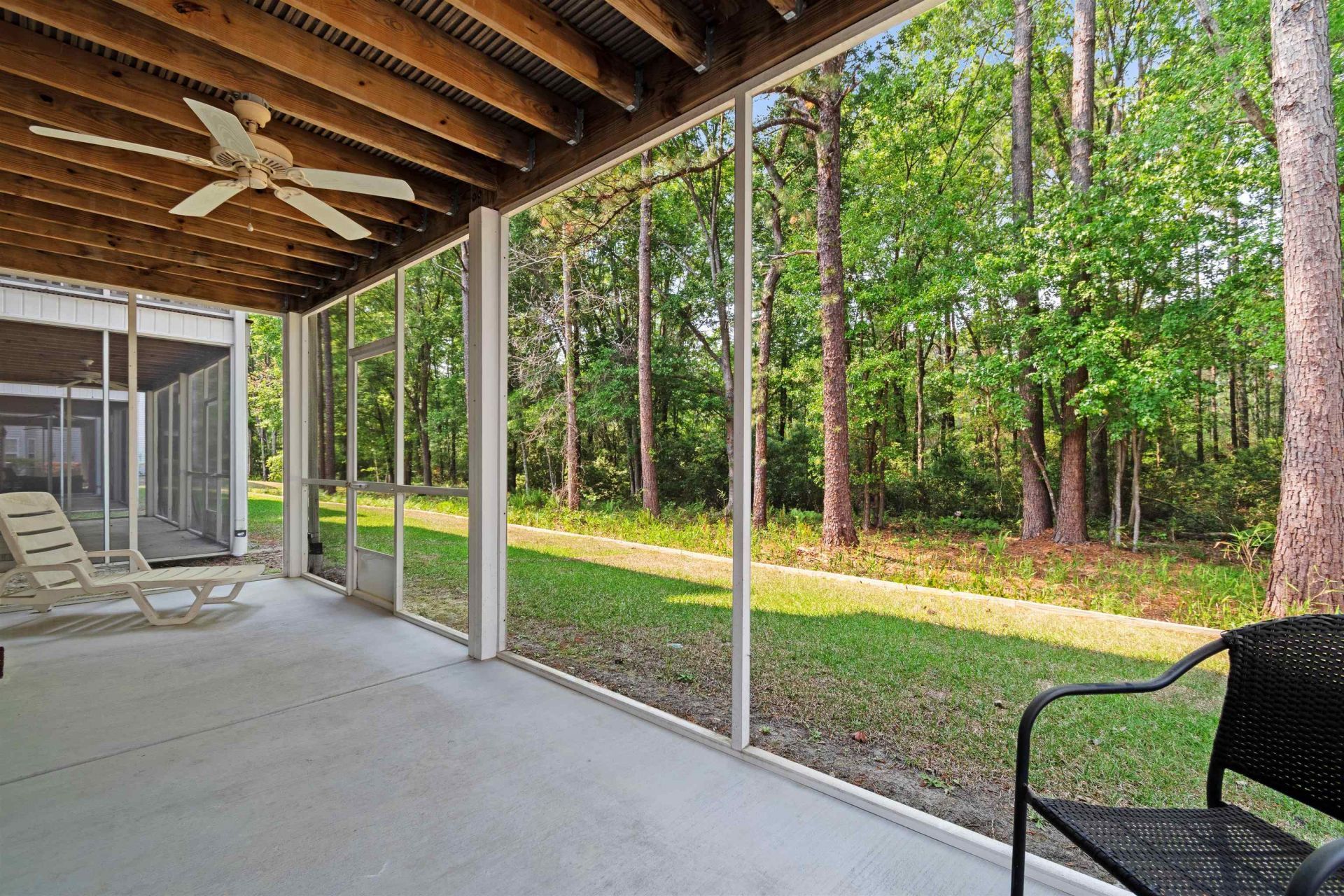 4846 Meadowsweet Dr. Photo 26