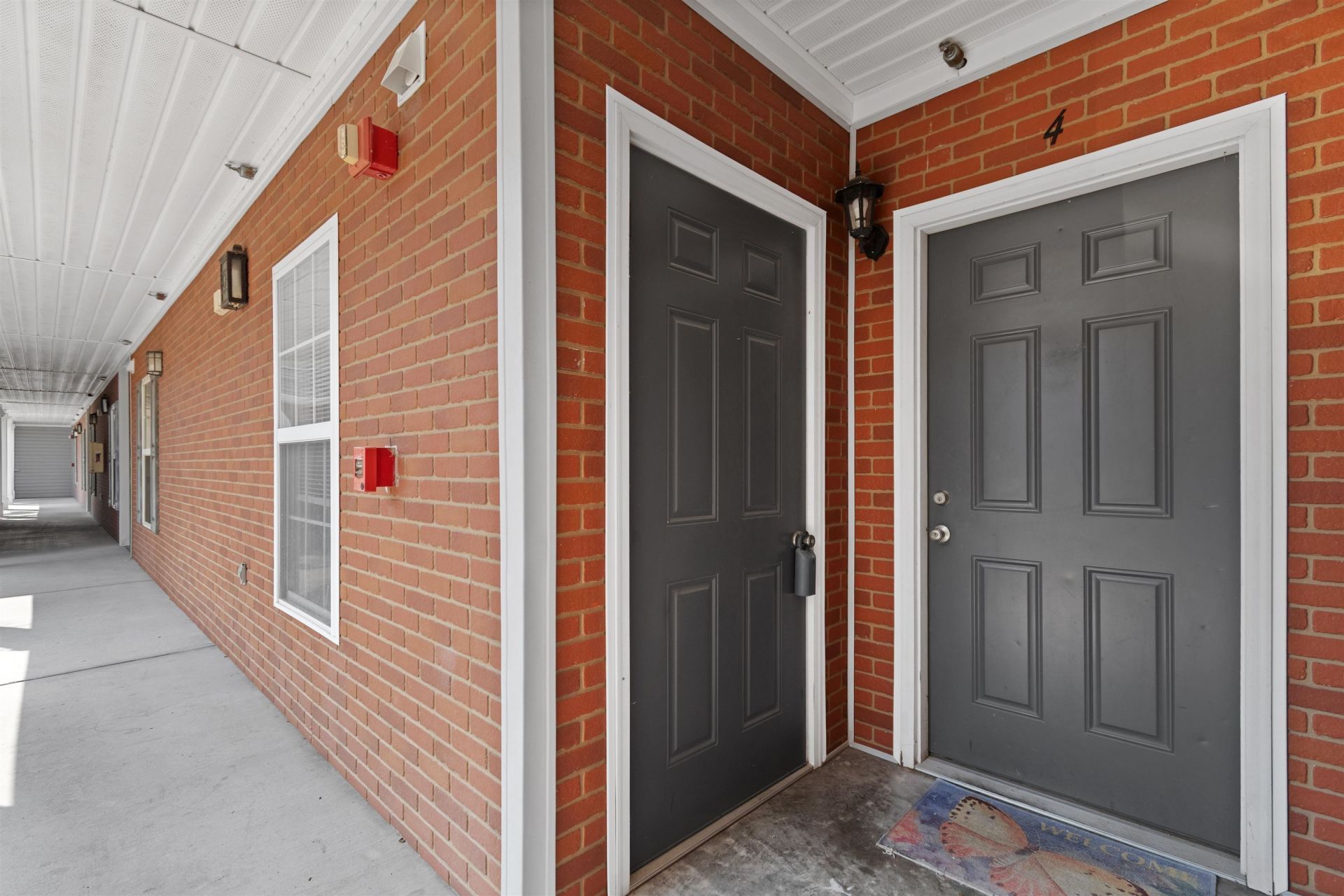 4846 Meadowsweet Dr. Photo 28