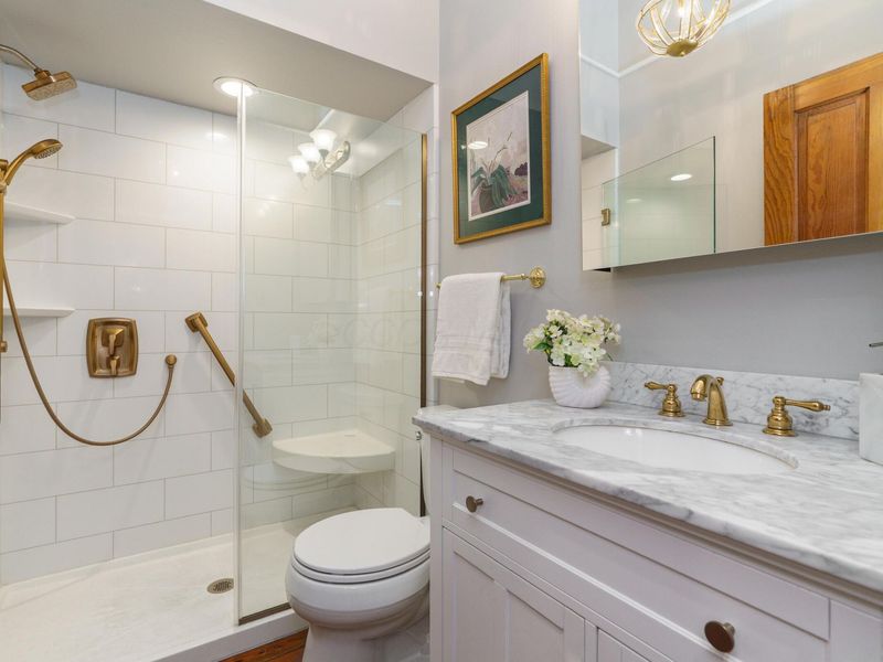 545 Cedar Alley , Columbus, OH 43206 Photo 16