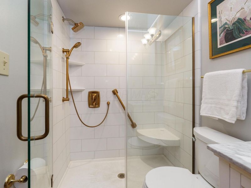 545 Cedar Alley , Columbus, OH 43206 Photo 17