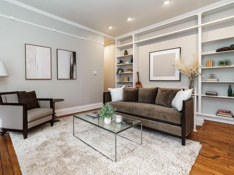 545 Cedar Alley , Columbus, OH 43206 Photo 3