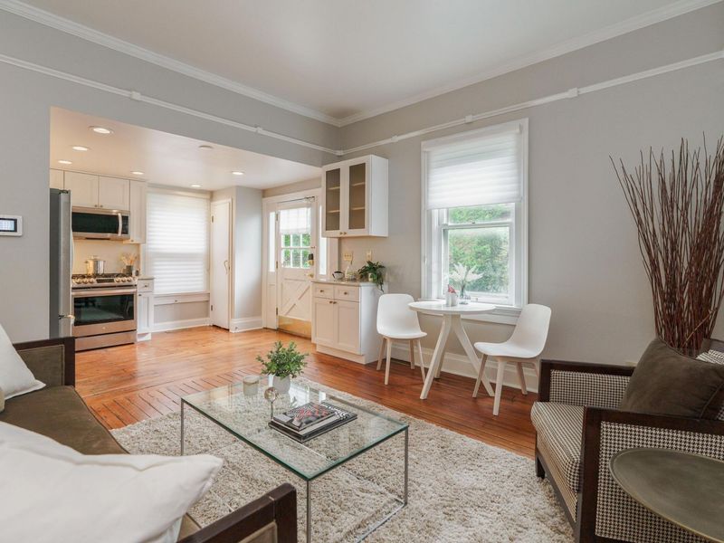 545 Cedar Alley , Columbus, OH 43206 Photo 5