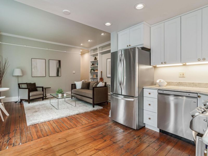 545 Cedar Alley , Columbus, OH 43206 Photo 9