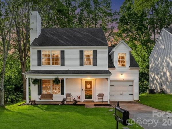 2013 Campfire Trail, Clover, SC 29710