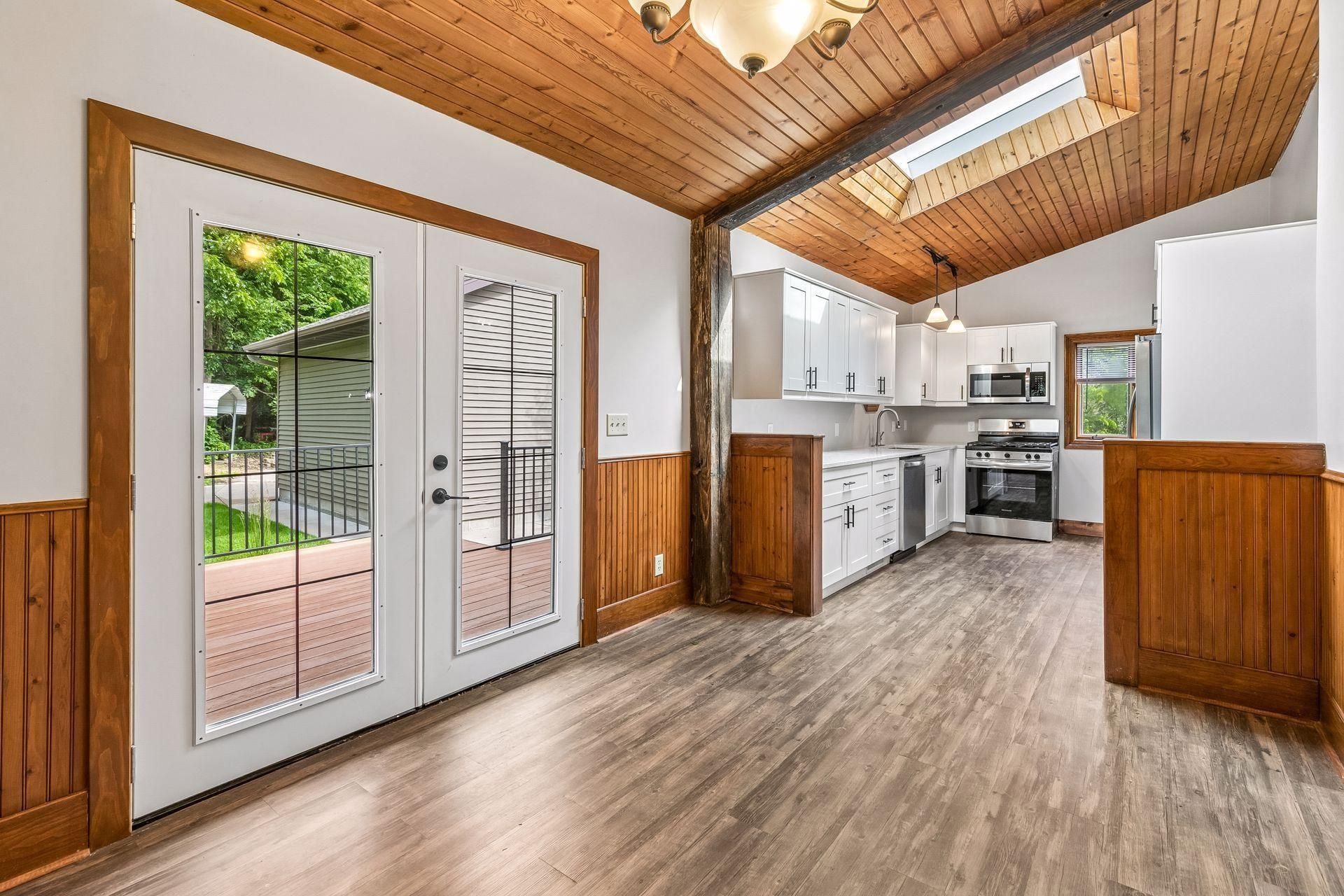 802 West Avenue, Red Wing, MN 55066 Main Photo