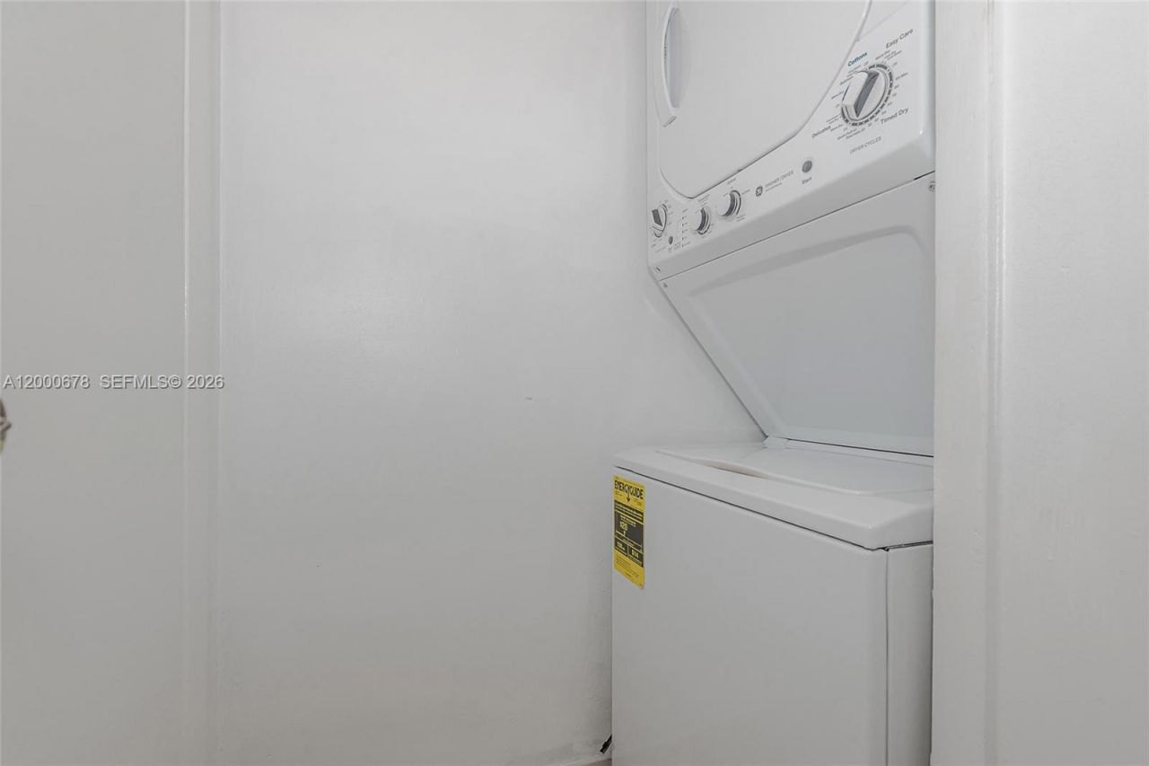 159 Lakeview Dr, Unit 102, Weston, FL 33326 Photo