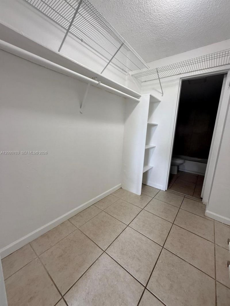 1805 Sans Souci Blvd, Unit 521, North Miami, FL 33181 Photo