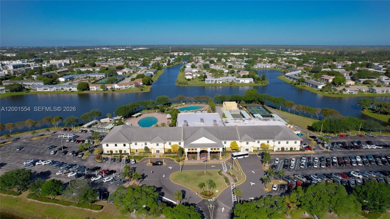 235 Northampton L, Unit 235, West Palm Beach, FL 33417 Photo