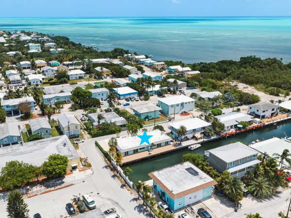 100 E 63rd Street Ocean, MARATHON, FL 33050