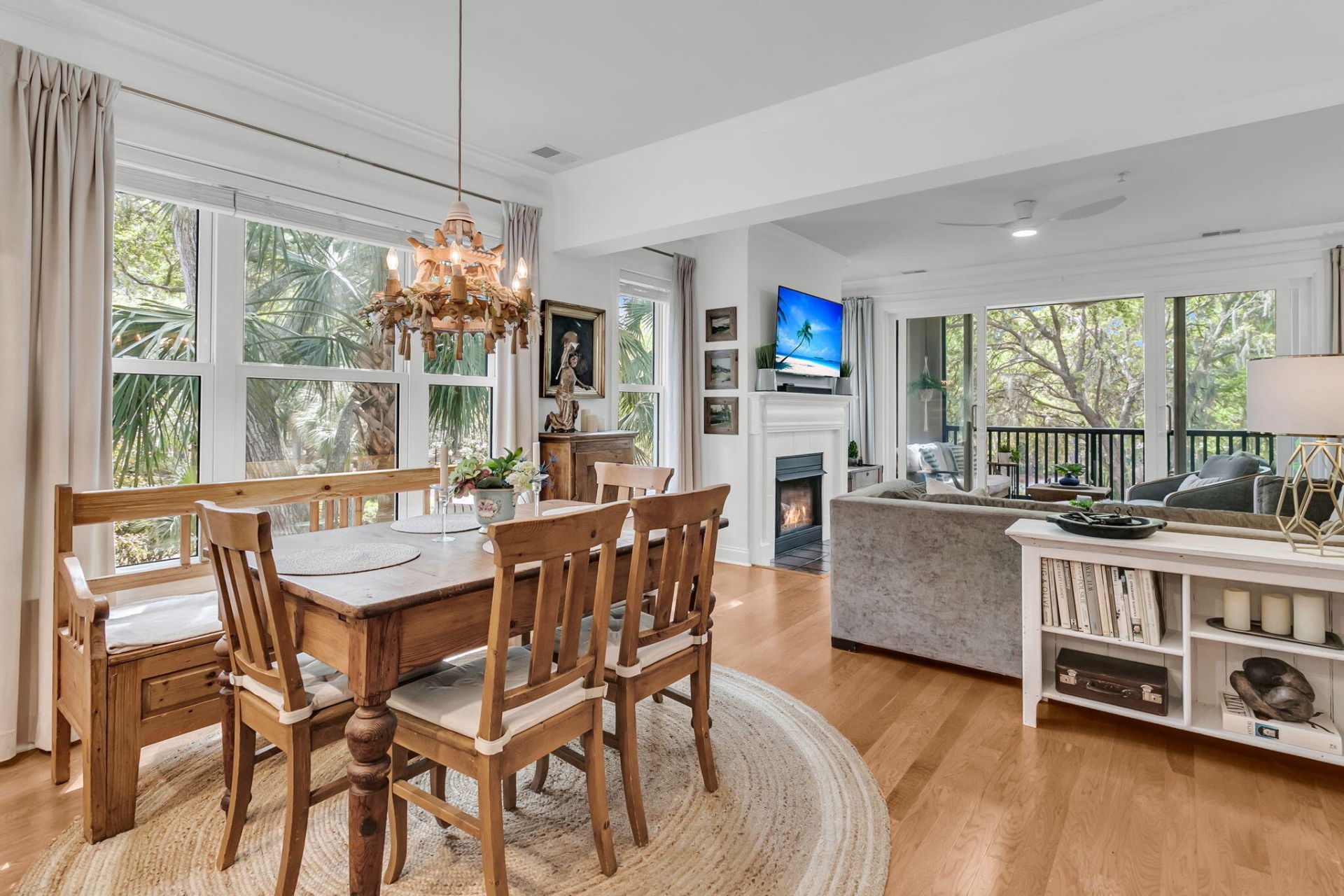 1479 Long Grove Drive Photo 15