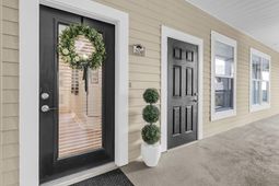 1479 Long Grove Drive photo 4