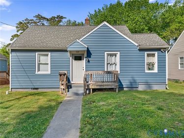 1112 Jett Avenue, Colonial Heights, VA 23834