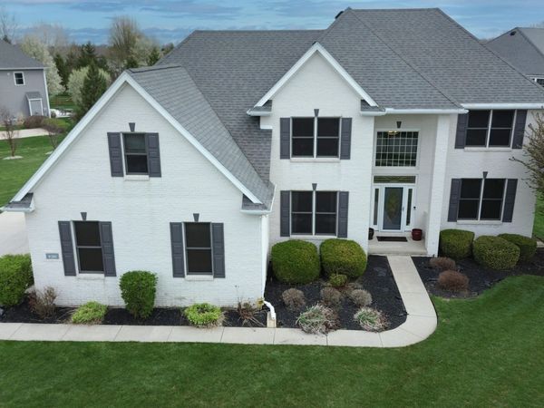 8450 Snapdragon Lane, Monclova, OH 43542