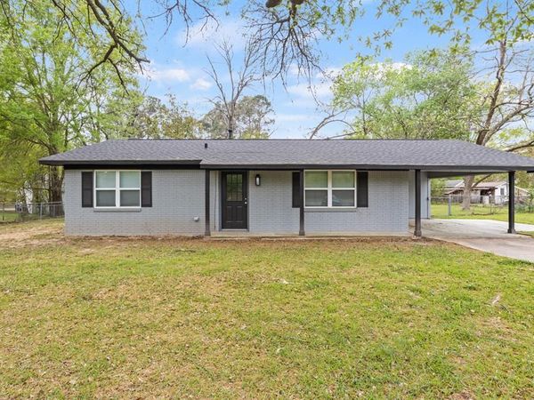 802 Quitman Street, Pittsburg, TX 75686