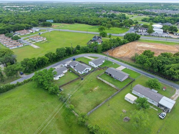 1032 Greg Street, Unit 1-5, Azle, TX 76020