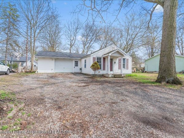 5992 Greenman Street, Haslett, MI 48840