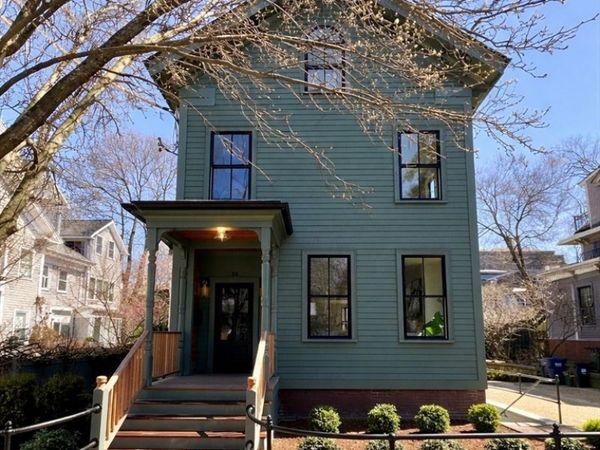 18 Clinton Street, Unit Front, Cambridge, MA 02139