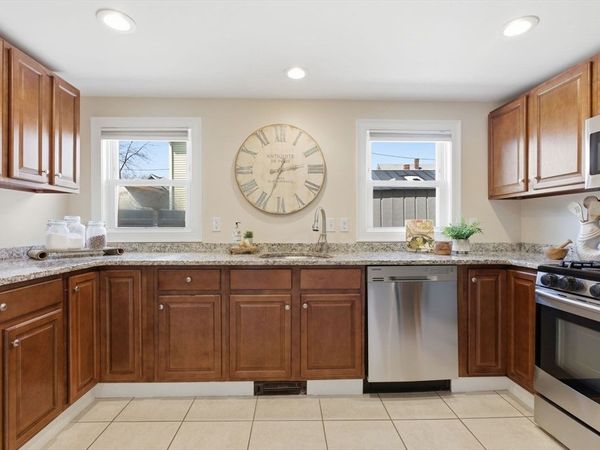 14 School Street, Unit 1, Danvers, MA 01923