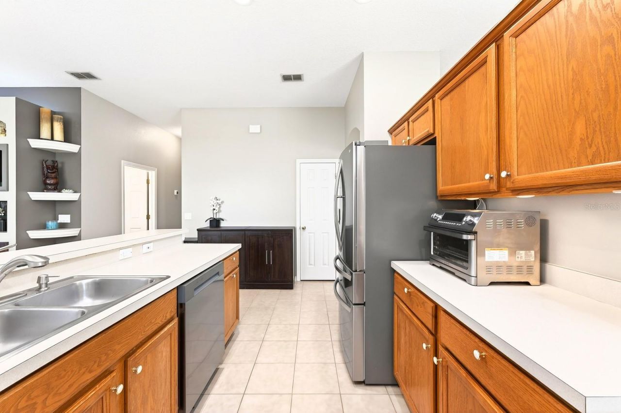 990 Ridgemount Place, Lake Mary, FL 32746 Photo