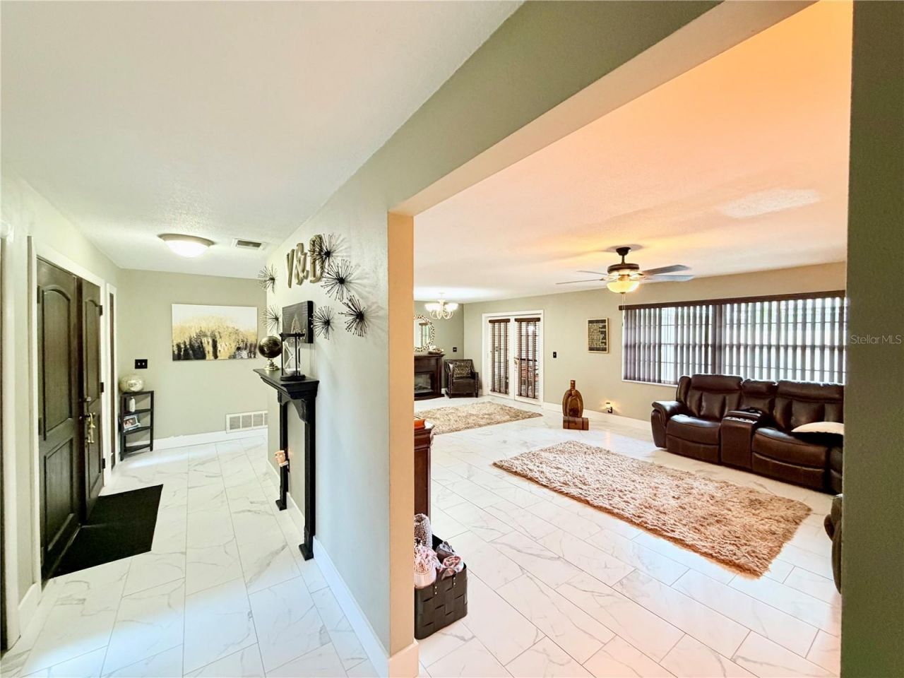 1880 Oak Forest Drive E, Clearwater, FL 33759 Photo