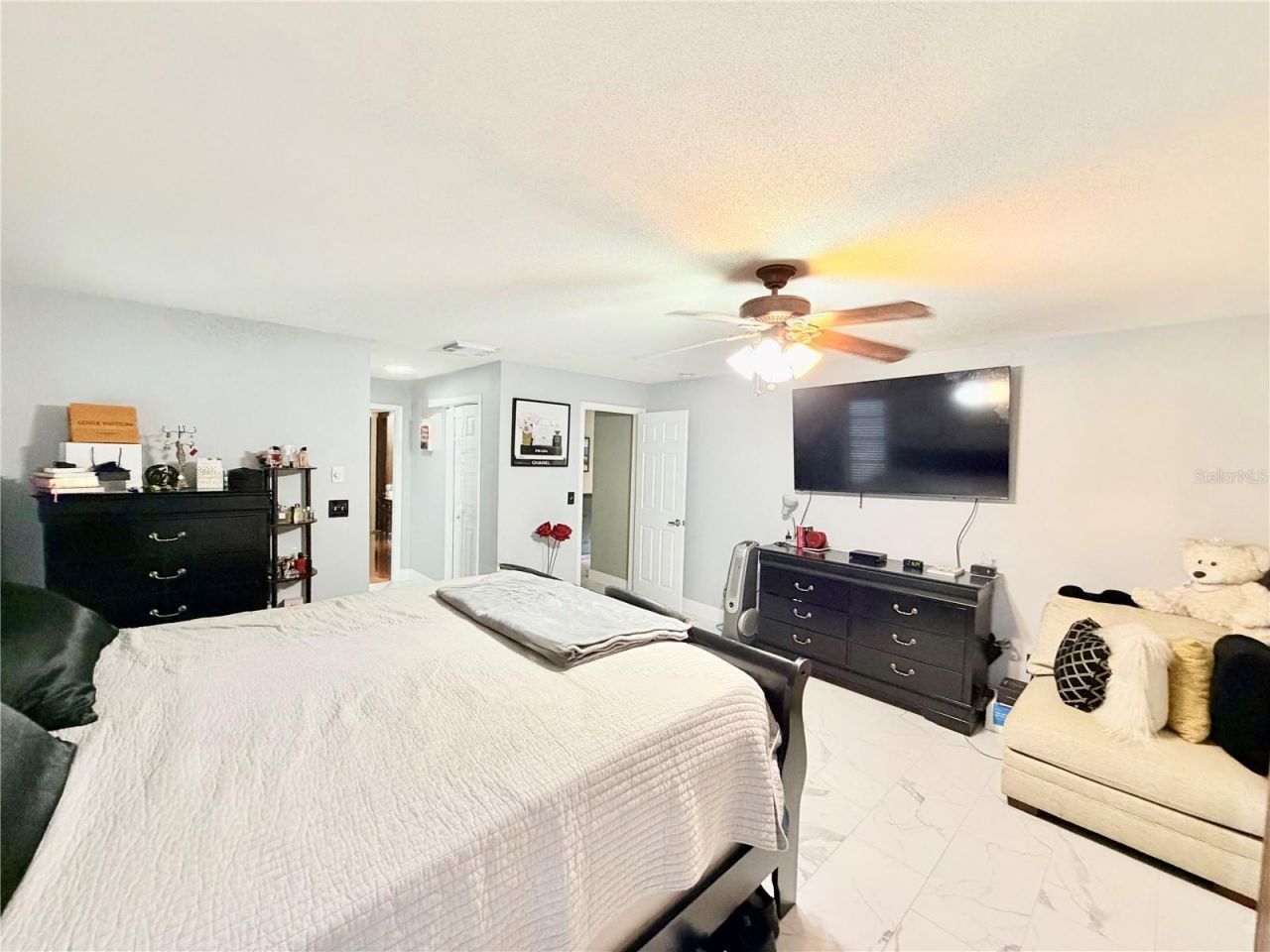 1880 Oak Forest Drive E, Clearwater, FL 33759 Photo