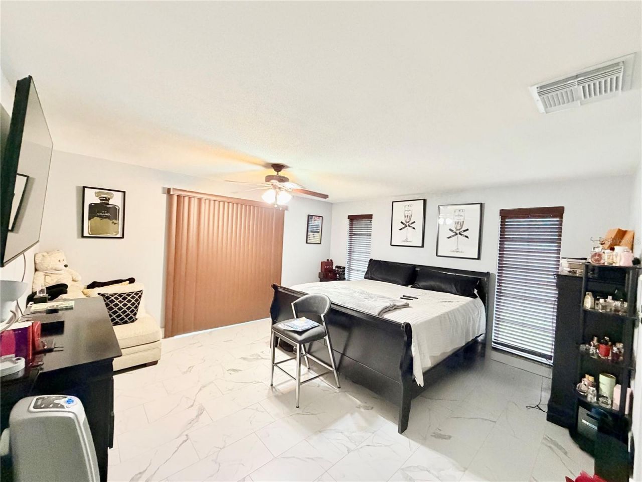 1880 Oak Forest Drive E, Clearwater, FL 33759 Photo