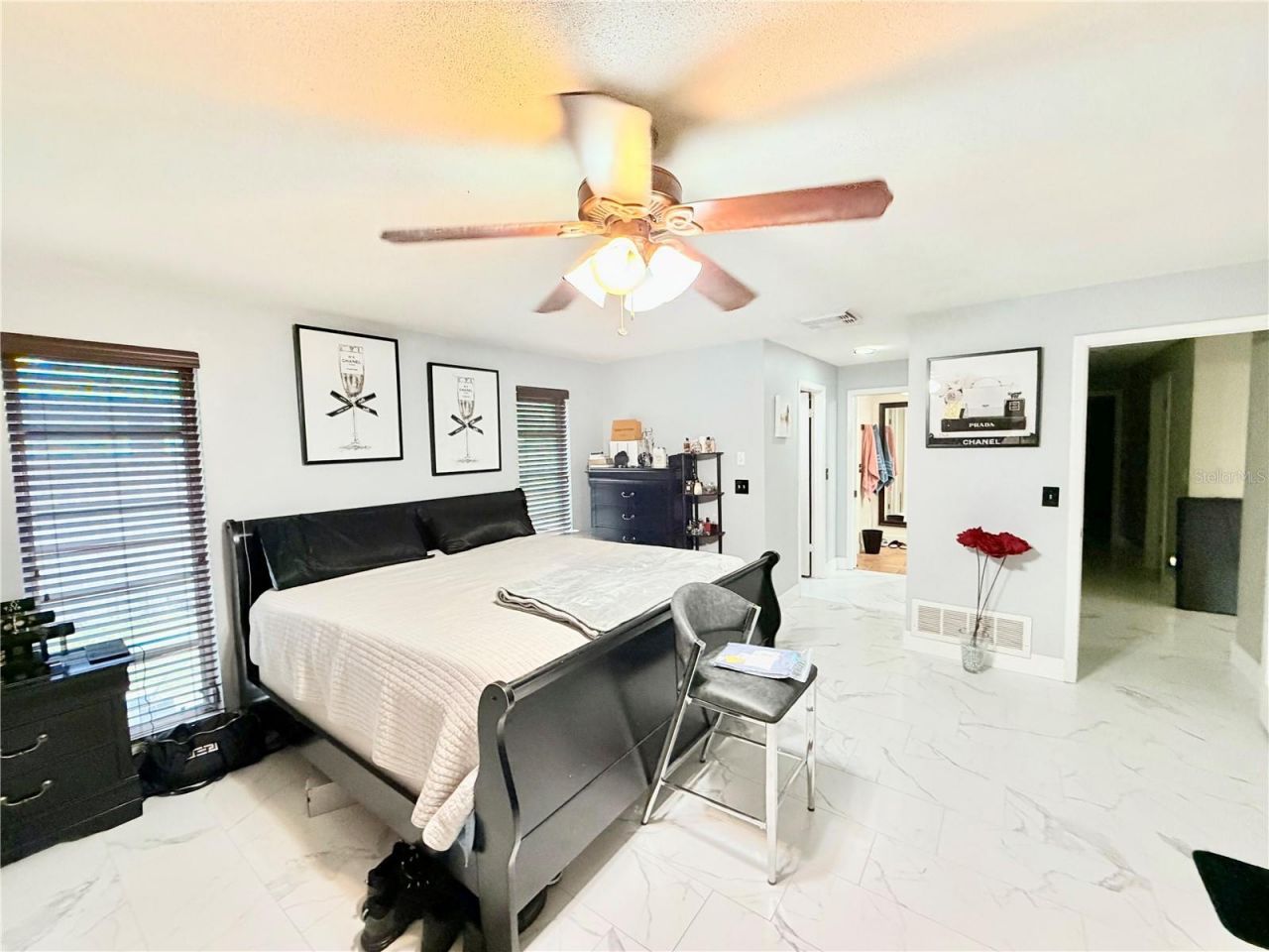 1880 Oak Forest Drive E, Clearwater, FL 33759 Photo