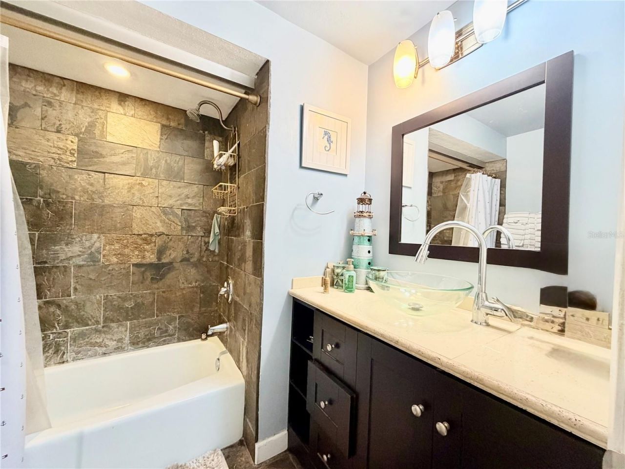 1880 Oak Forest Drive E, Clearwater, FL 33759 Photo