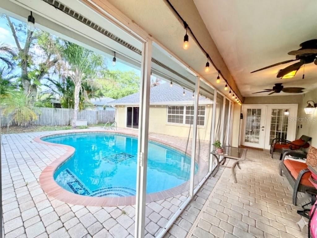 1880 Oak Forest Drive E, Clearwater, FL 33759 Photo