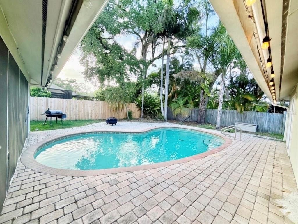 1880 Oak Forest Drive E, Clearwater, FL 33759 Photo