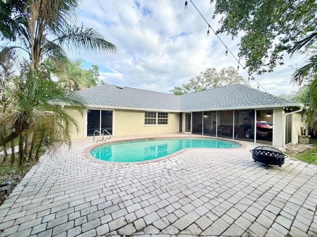 1880 Oak Forest Drive E, Clearwater, FL 33759 Photo