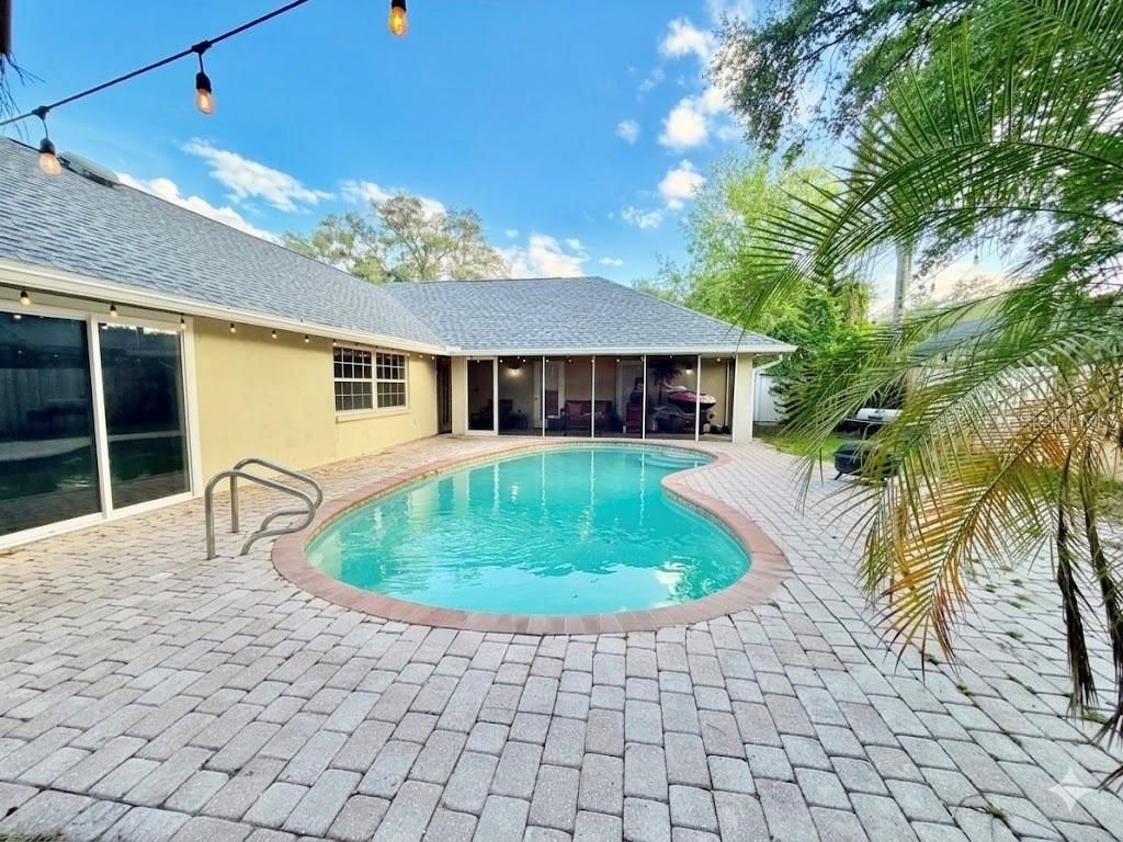 1880 Oak Forest Drive E, Clearwater, FL 33759 Photo