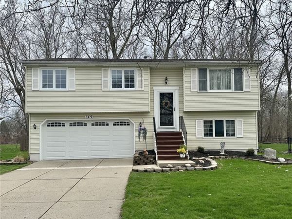 149 Hillpine Road, Buffalo, NY 14227