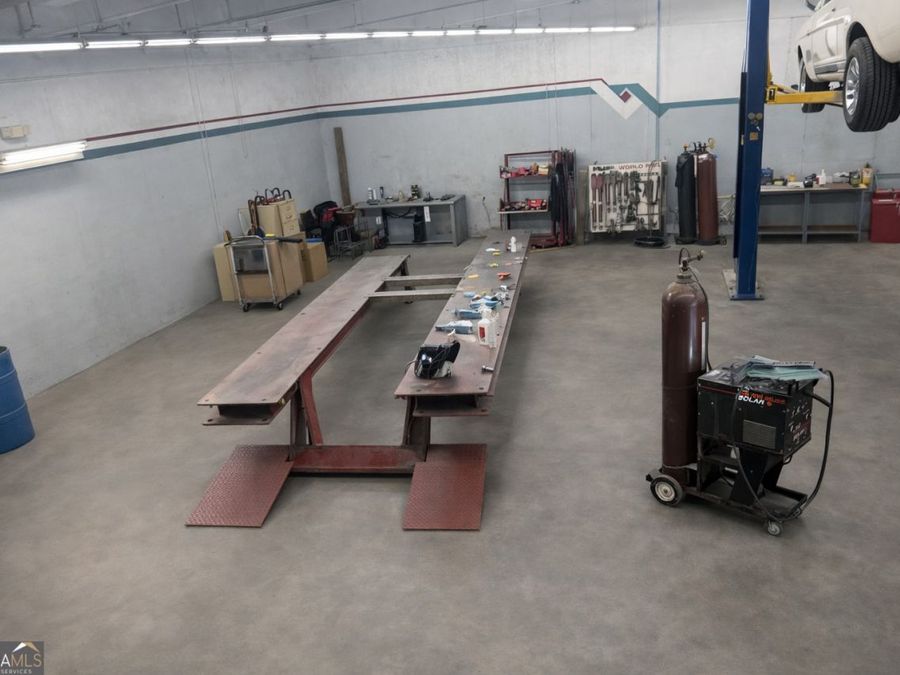 Property Image 12