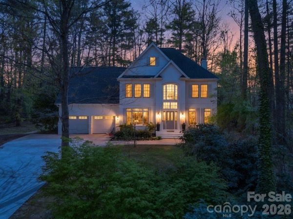 311 Red Fox Circle, Asheville, NC 28803