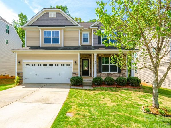 106 E Heart Pine Lane , Statesville, NC 28677