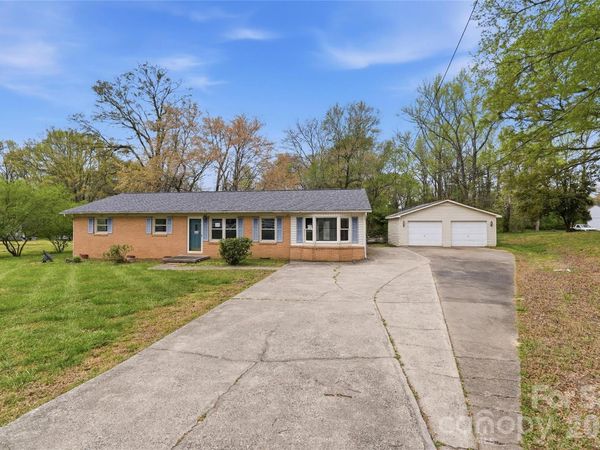 7323 Dallas Cherryville Highway , Cherryville, NC 28021