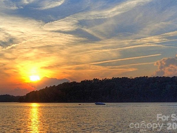 110 Watch Harbor Road , Badin Lake, NC 28127