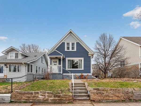 953 Carroll Avenue, Saint Paul, MN 55104